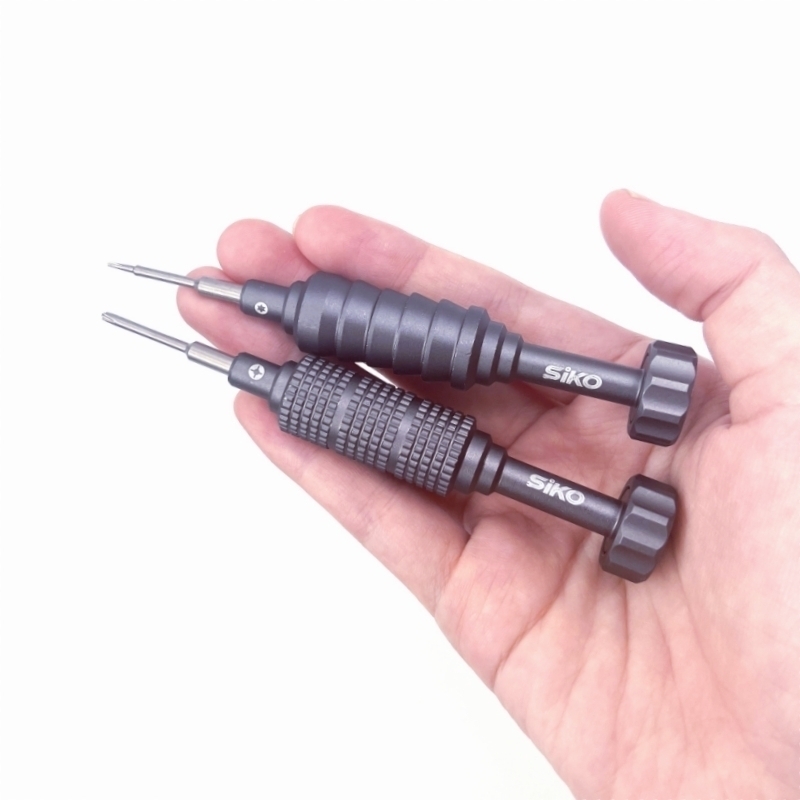 11 طقم مفك براغي عالي الصلابة  - مراجعة Pentalobe Screwdriver Set وسعره
